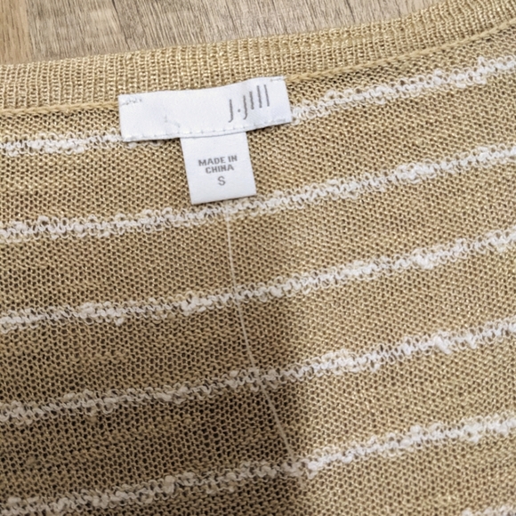 J. Jill Tan and White Lightweight Sweater Top - Picture 9 of 9